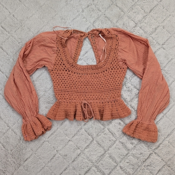 Free People Top Womens XS Pink Coral Meghan Crochet Crop Open Knit Boho - Picture 1 of 7